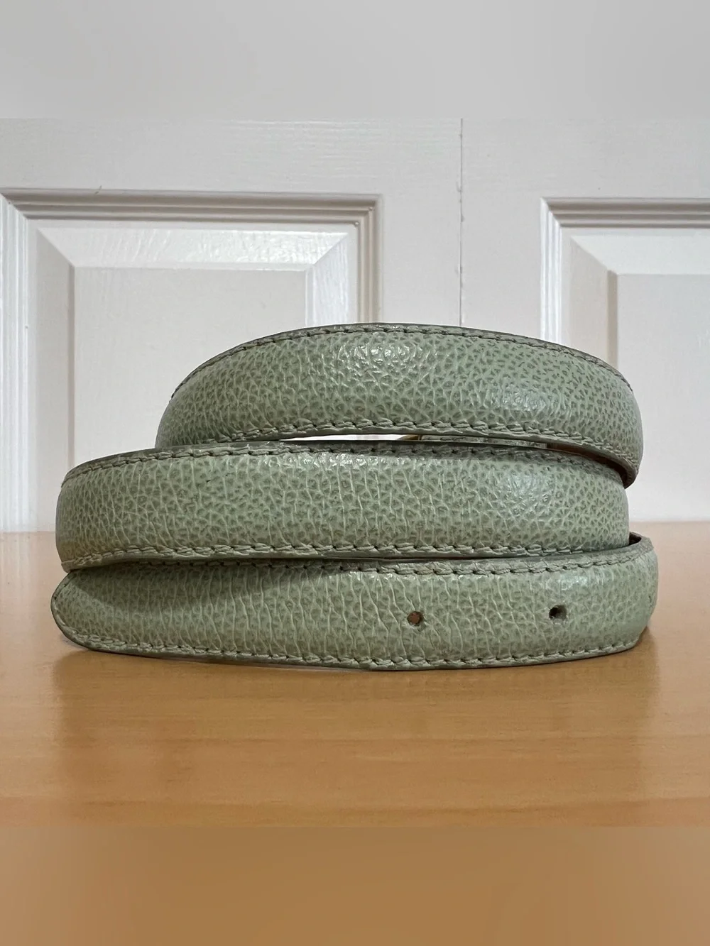 Coach Women’s Light Green Slim Leather Belt Solid Brass Buckle Italy Size Medium